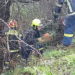 Συναγερμός στα Χανιά: Όχημα έπεσε σε γκρεμό – Εγκλωβίστηκε ζευγάρι ηλικιωμένων