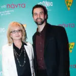 Αγγελική Νικολούλη: Η αντίδρασή της σε ρεπόρτερ – «Αγάπη μου, είμαστε απόψε εδώ για την ταινία του γιου μου»