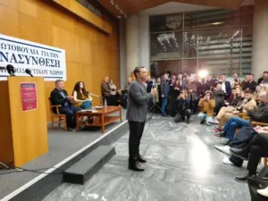 Τσίπρας για ΠΑΣΟΚ, ΣΥΡΙΖΑ: Αν προσθέσεις φθορά με φθορά, είναι φθορά…