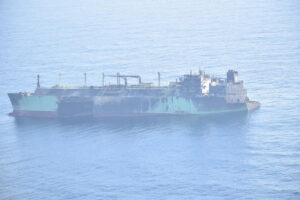 Ανησυχία για το ρωσικό δεξαμενόπλοιο Arctic Metagaz: Πλέει ακυβέρνητο προς Μάλτα φορτωμένο με χιλιάδες τόνους LNG [Βίντεο]