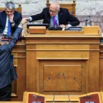 Τα γενέθλια του Κυριάκου Μητσοτάκη, οι ευχές Κακλαμάνη και το… γλυκό με στέβια