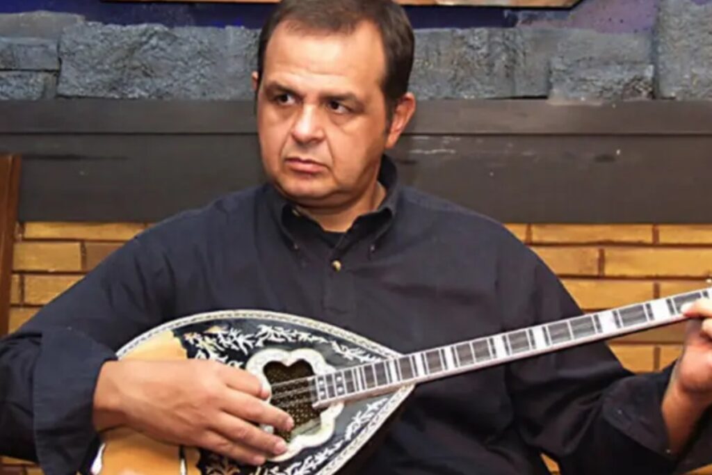 Αναταράξεις στο ΠΑΣΟΚ για τη Διεύρυνση – Διαψεύδει ο Κορακάκης: «Εγώ είμαι ΚΚΕ»