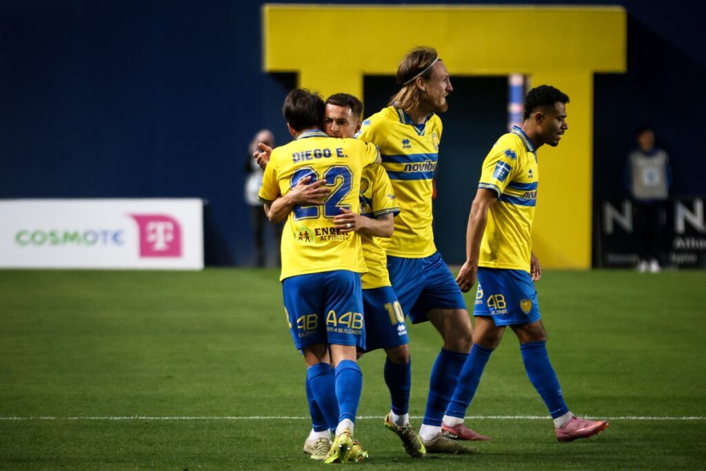 Παναιτωλικός – Κηφισιά 2-1: Τρίποντο-χρυσάφι με ανατροπή για τους Αγρινιώτες στα 100ά τους γενέθλια
