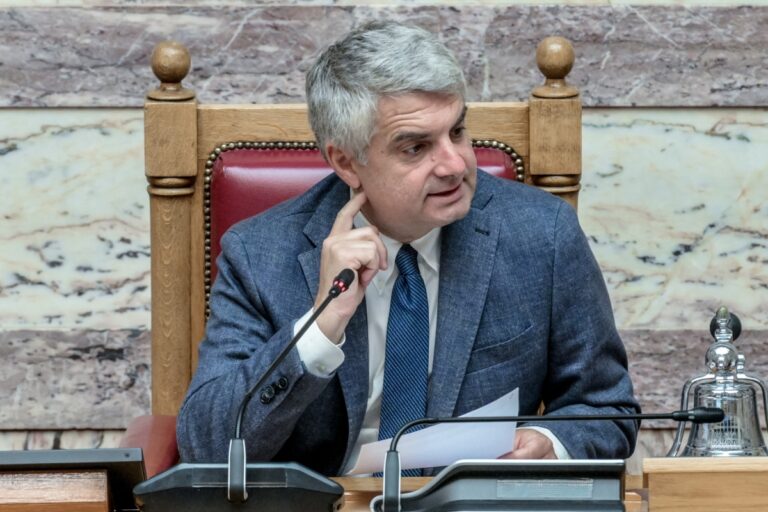 Εκρηκτικό κλίμα στο ΠΑΣΟΚ παραμονές Συνεδρίου – Τι σηματοδοτεί η διαγραφή Κωνσταντινόπουλου