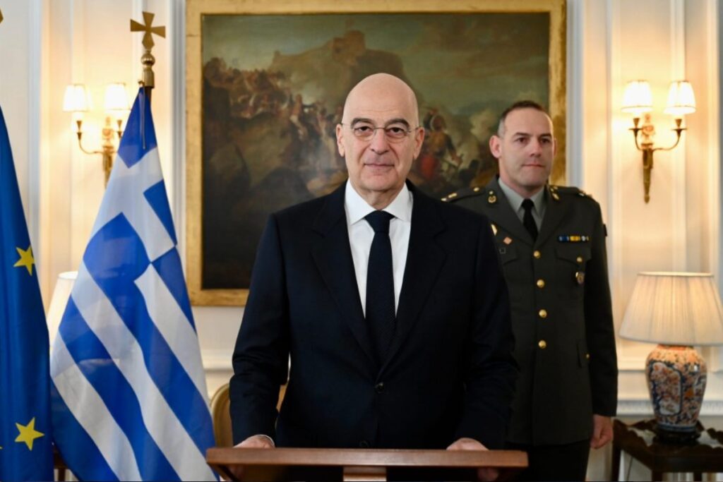 Δένδιας από Λονδίνο: Δημιουργούμε θόλο προστασίας στην ελληνική επικράτεια με πολλαπλά επίπεδα – Αναβαθμίζεται η αεράμυνα της Ελλάδας