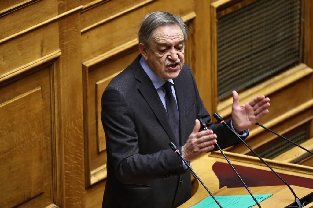 ΠΑΣΟΚ: Τον Πάρι Κουκουλόπουλο προτείνει για Αντιπρόεδρο της Βουλής ο Ανδρουλάκης