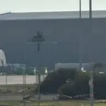 Φωτογραφία ντοκουμέντο από την Κύπρο: Αυτή είναι η τεράστια τρύπα από το drone που χτύπησε τη βρετανική βάση στο Ακρωτήρι