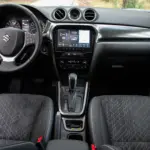 To υβριδικό 4×4 SUV της Suzuki που πάει παντού – Ξεκινά από 26.180 ευρώ