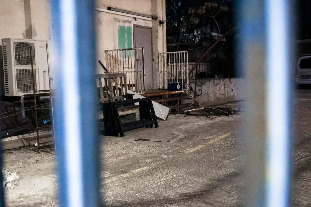 Γκαλερί: Η καταγγελία για τους πλαστούς πίνακες – Τι βρέθηκε στις αποθήκες – Τι λέει ο δ