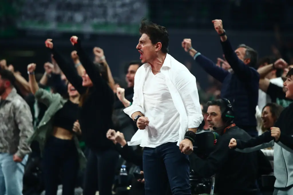 «Ξαναχτύπησε» ο Γιαννακόπουλος λίγο πριν το τζάμπολ του τελικού – «Δεν ξαναγράφεται η ιστορία,