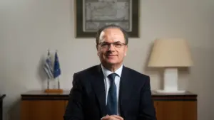 Γιώργης Μαρινάκης (δήμαρχος Ρεθυμνου) στον ΕΤ: «Χτίζουμε ένα σύγχρονο Ρέθυμνο με βιώσιμο μέλλον»