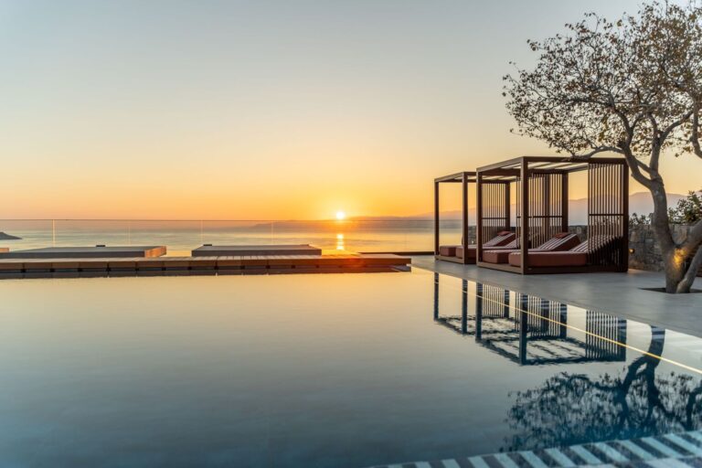 Διπλή διάκριση για την Zeus Hotels Greece του ομίλου Παπακαλιάτη, στα Hotel of the Year Awards 2026 της BOUSSIAS Events