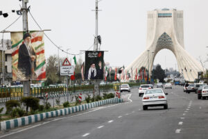 Σε αδιέξοδο οι διαπραγματεύσεις για εκεχειρία στον πόλεμο στο Ιράν σύμφωνα με τη WSJ