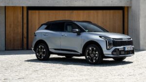 Νέο KIA Sportage: Όλες οι εκδόσεις του αποκλειστικά υβριδικού SUV στην Ελλάδα – Τιμές