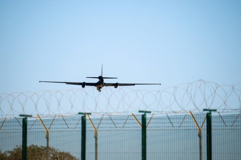 Βρετανία: Ανοιχτό το ενδεχόμενο επιθέσεων στο Ιράν – Μαχητικά, drones και 400 στρατιώτες ενισχύουν τις βάσεις στην Κύπρο