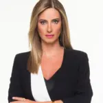 Λένα Φλυτζάνη: Το next big thing της ενημέρωσης στην TV – Η πορεία της μέχρι το δελτίο του ΣΚΑΪ και η ζωή της