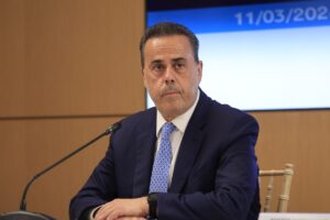 Παπασταύρου: Ορόσημο η ένταξη των πρώτων μπαταριών στο σύστημα ηλεκτροδότησης