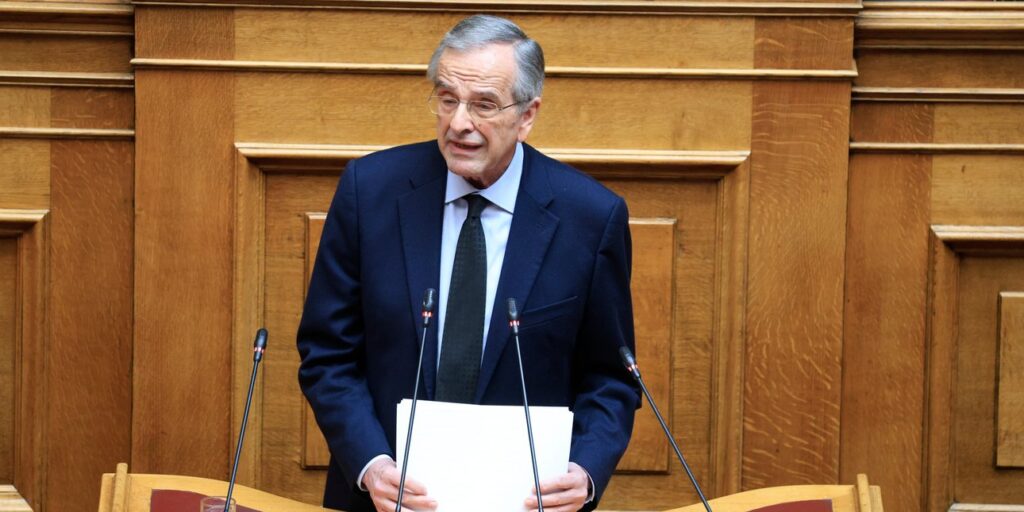 Νέα επίθεση Σαμαρά: Δεν υπάρχουν επαγγελματίες ανησυχούντες, αλλά ερασιτέχνες εφησυχασμένοι – Παπασταύρου: Οδηγείστε σε λάθος συμπεράσματα
