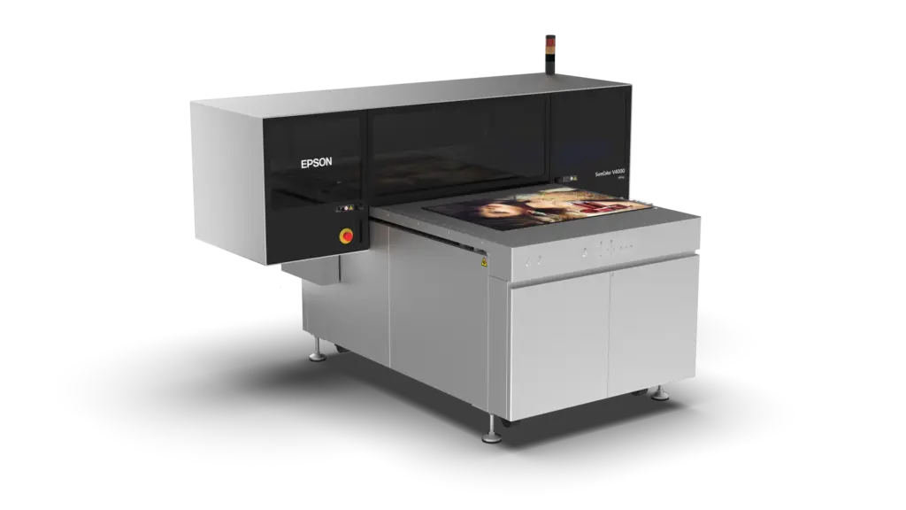 Η Epson παρουσιάζει τον εκτυπωτή επίπεδης επιφάνειας SC-V4000 A1+ για εκτύπωση UV
