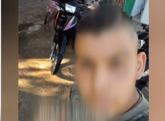 Λέρος: Η συγκλονιστική απολογία του 17χρονου που σκότωσε τον πατέρα του – Λύγισε ανακριτή και εισαγγελέα – «Με χτυπούσε πολύ, με έβριζε συνέχεια» [βίντεο]