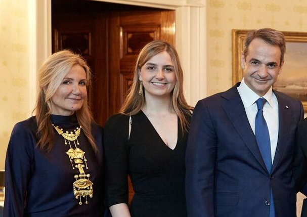 Σοφία Μητσοτάκη: Διαψεύδει τα fake news για τον επαναπατρισμό της από τη Μέση Ανατολή – «Η ξεφτίλα δεν έχει όρια»