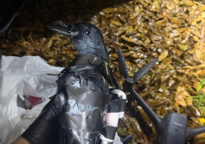 Τέξας: Δύο γυναίκες συνελήφθησαν επειδή χρησιμοποιούσαν drones-«κοράκια» για να περάσουν ναρκωτικά σε φυλακή