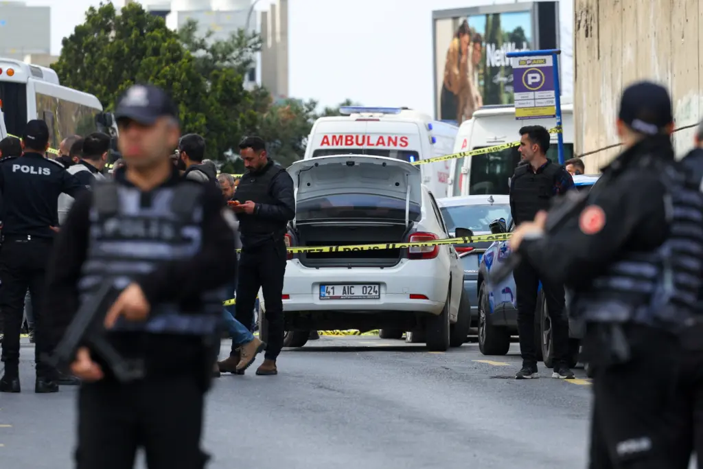 Βίντεο ντοκουμέντο απο την επίθεση στο ισραηλινό προξενείο στην Κωνσταντινούπολη – Ταυτοποιήθηκαν οι τρεις δράστες