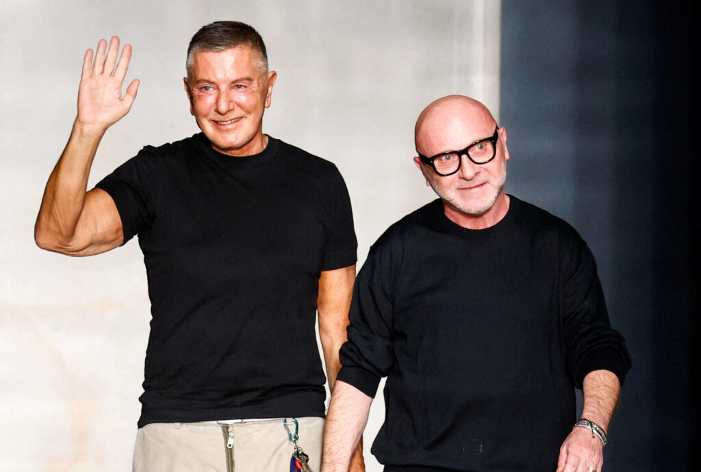 Dolce & Gabbana: Η παραίτηση του Στέφανο Γκαμπάνα και τα ερωτήματα για το μέλλον του οίκου – Το επόμενο βήμα για την εταιρεία
