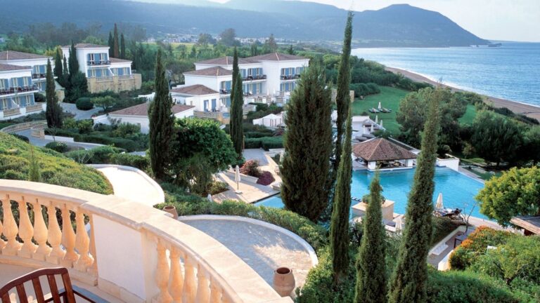 Thanos Hotels & Resorts: Εντυπωσιακή ανακαίνιση ύψους €10εκ. ευρώ για το εμβληματικό ξενοδοχείο Anassa στην Κύπρο