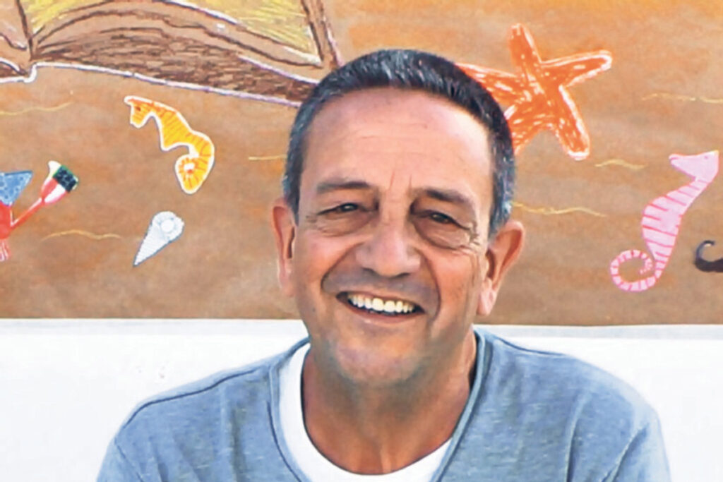 Κώστας Στοφόρος στον ΕΤ: «Τα παιδιά δεν αγαπούν την Ιστορία»