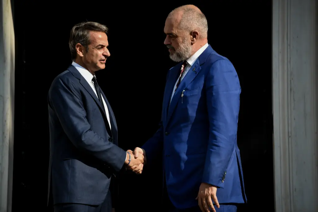 Συνάντηση Μητσοτάκη – Ράμα στο Μαξίμου