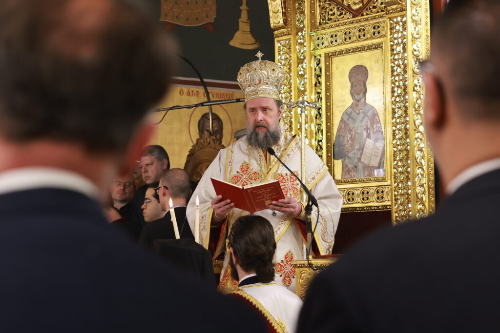 Μεγάλη Εβδομάδα: Ποια κανάλια θα μεταδώσουν τις Θείες Λειτουργίες