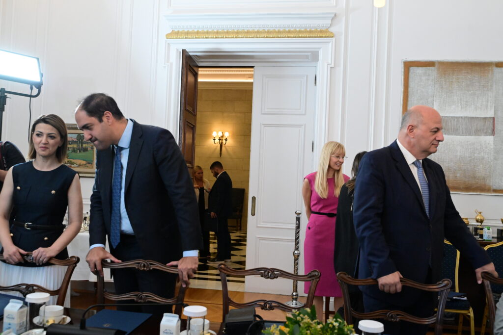 ΟΠΕΚΕΠΕ: Τσιάρας και Κεφαλογιάννης δηλώνουν αθώοι και παραιτούνται από τη βουλευτική τους ασυλία