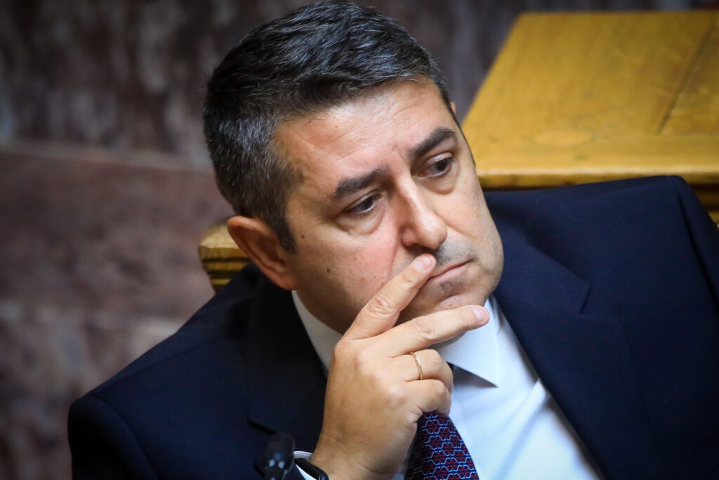 Γιώργος Μυλωνάκης: Μία εβδομάδα διασωληνωμένος – Μετά το δεκαήμερο αναμένεται η ακριβής εκτίμηση των γιατρών