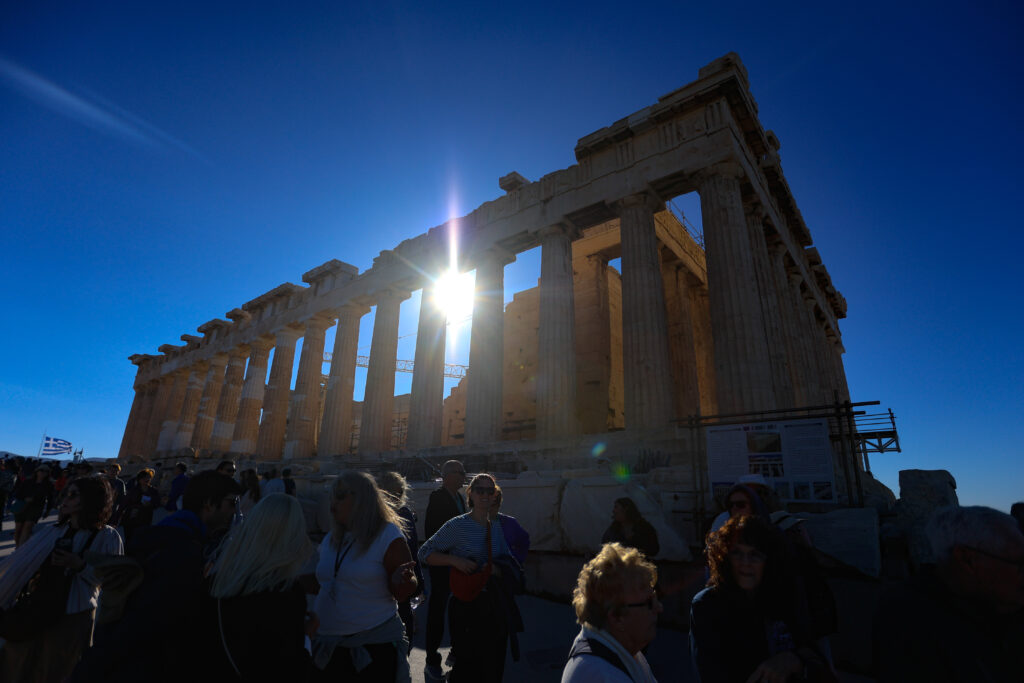Κοινωνικός τουρισμός 2026: Πότε ανοίγουν οι αιτήσεις – Ποιοι παίρνουν έως 600€ για διακοπές