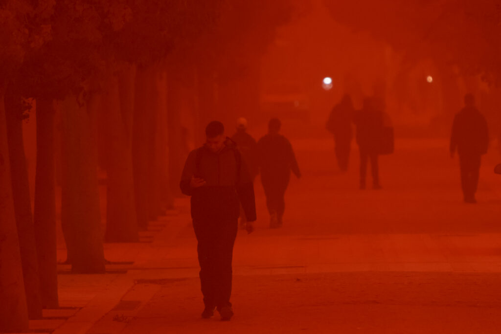Καβγάς για την αφρικανική σκόνη στην Κρήτη: Δύο αδέρφια κατέληξαν στα κρατητήρια