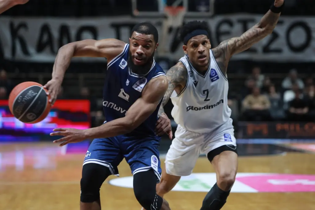 Basket League: Ο ΠΑΟΚ επέστρεψε από το -15 και κέρδισε στο φινάλε την Καρδίτσα με 93-90 και τώραR