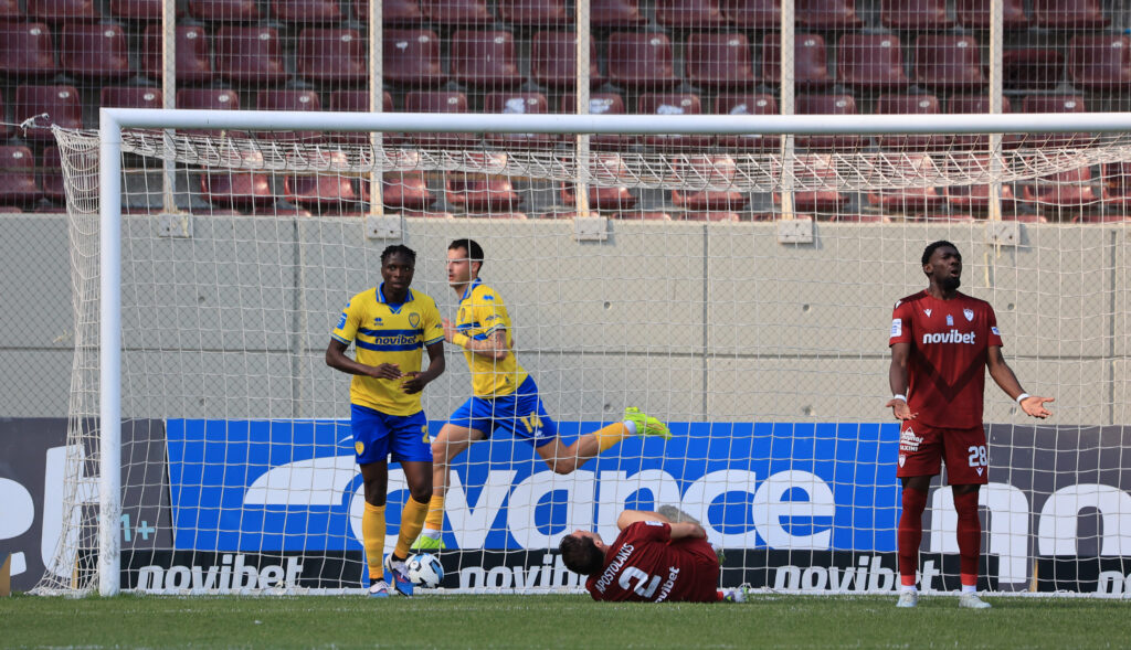 ΑΕΛ–Παναιτωλικός 2-1: Διπλό «χτύπημα» Αλεξιτς και… κατρακύλα για τη Λάρισα