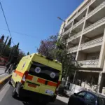 Τραγωδία στο Υπουργείο Τουρισμού: Η επίσημη ανακοίνωση για τη νεκρή εργαζόμενη μετά την πτώση από τον 2ο όροφο