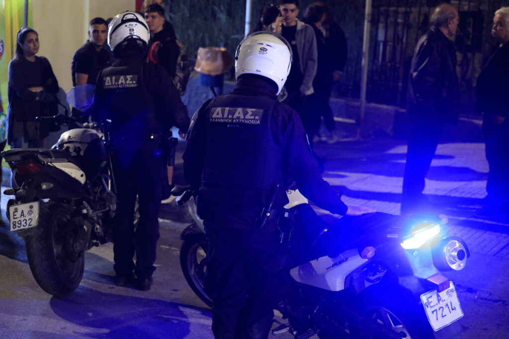 Άγιος Δημήτριος: Ένα φονικό χτύπημα στο στήθος «δείχνει» εκτέλεση – Συγκλονίζει με την ανάρτησή του ο πατέρας του 27χρονου