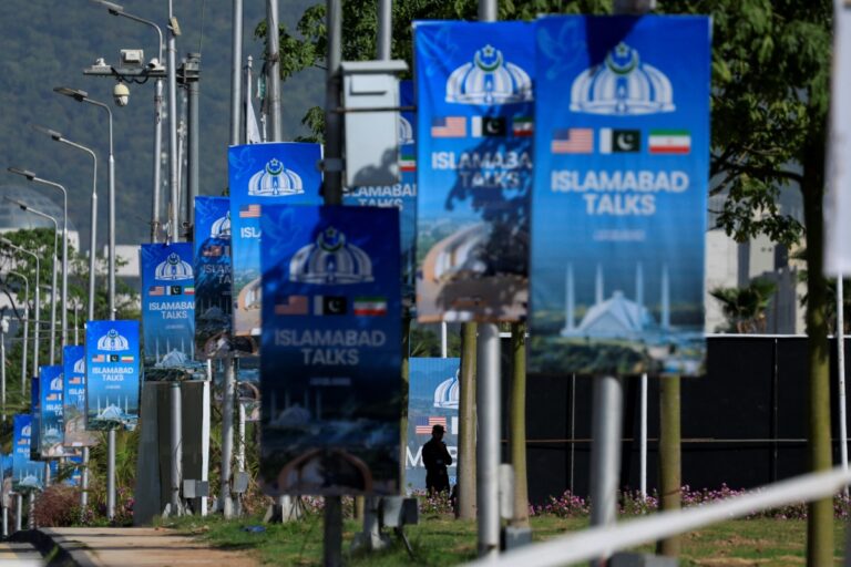 Νέες ελπίδες για διπλωματικές επαφές ΗΠΑ και Ιράν: O Αραγτσί μεταβαίνει σήμερα στο Πακιστάν