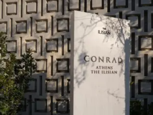 Conrad Athens The Ilisian: Το σύγχρονο Urban Resort στην καρδιά της Αθήνας