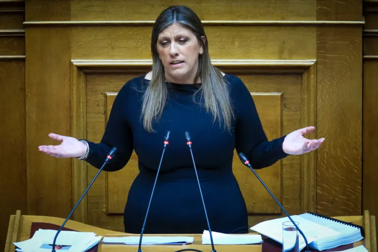 Συζήτηση προ Ημερησίας Διατάξεως, με πρωτοβουλία του Αρχηγού της Αξιωματικής Αντιπολίτευσης και Προέδρου της Κοινοβουλευτικής Ομάδας ΠΑΣΟΚ-ΚΙΝΗΜΑ ΑΛΛΑΓΗΣ, Νίκου Ανδρουλάκη, σε επίπεδο Προέδρων Κοινοβουλευτικών Ομάδων, "για την κατάσταση του Κράτους Δικαίου, των Θεσμών και της λειτουργίας του Κοινοβουλίου στην Ελλάδα", Πέμπτη 16 Απριλίου 2026. (ΓΙΩΡΓΟΣ ΚΟΝΤΑΡΙΝΗΣ/EUROKINISSI)