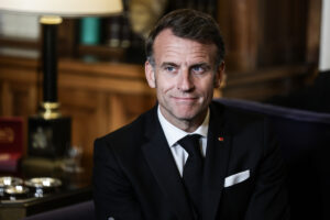 Ανάρτηση Μακρόν στα Ελληνικά από την Αθήνα: Ελλάδα και Γαλλία σκέφτονται πέρα από τον εαυτό τους