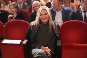 Εξιτήριο από τo νοσοκομείο για τη σύζυγο του πρωθυπουργού Μαρέβα Γκραμπόφσκι - Μητσοτάκη