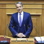 Κυριάκος Μητσοτάκης - Συζήτηση προ Ημερησίας Διατάξεως, με πρωτοβουλία του Αρχηγού της Αξιωματικής Αντιπολίτευσης και Προέδρου της Κοινοβουλευτικής Ομάδας ΠΑΣΟΚ-ΚΙΝΗΜΑ ΑΛΛΑΓΗΣ, Νίκου Ανδρουλάκη, σε επίπεδο Προέδρων Κοινοβουλευτικών Ομάδων, "για την κατάσταση του Κράτους Δικαίου, των Θεσμών και της λειτουργίας του Κοινοβουλίου στην Ελλάδα", Πέμπτη 16 Απριλίου 2026. (ΓΙΩΡΓΟΣ ΚΟΝΤΑΡΙΝΗΣ/EUROKINISSI)