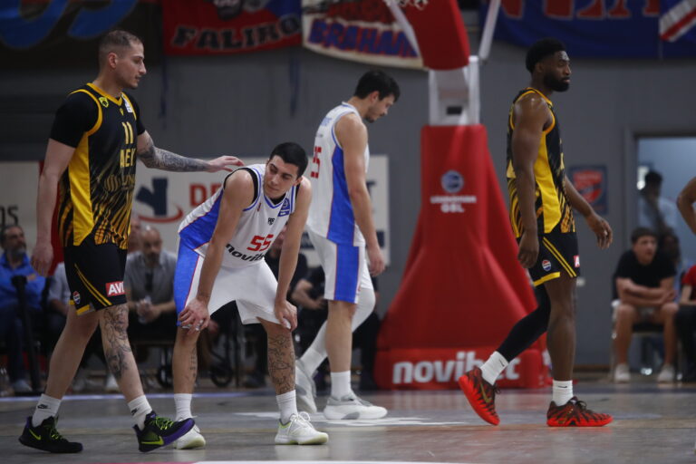 Πανιώνιος-ΑΕΚ 57-71: Με την πλάτη στον τοίχο ο Ιστορικός – «Άλωσε» τη Γλυφάδα η Ένωση [βίντεο]