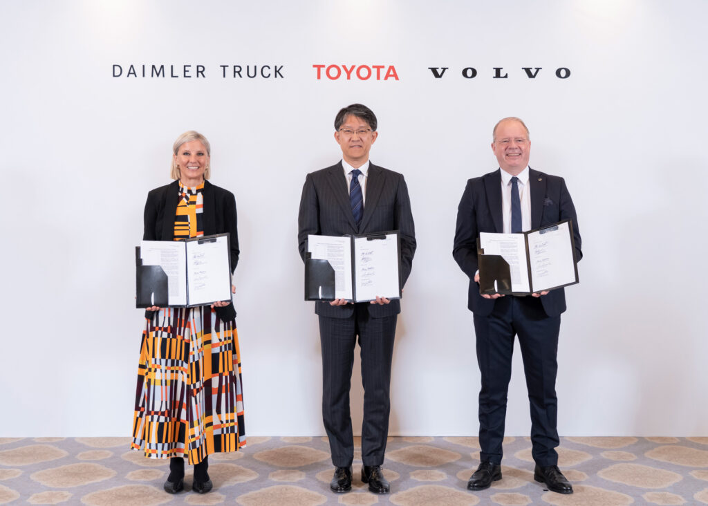 Η Toyota Motor Corporation εντάσσεται στην κοινοπραξία cellcentric για κυψέλες καυσίμου, μαζί με τη Daimler Truck και τον Όμιλο Volvo
