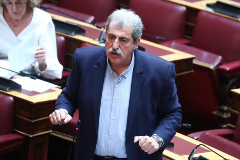 ΣΥΡΙΖΑ: Βγήκαν τα… μαχαίρια για τα «ασημικά»