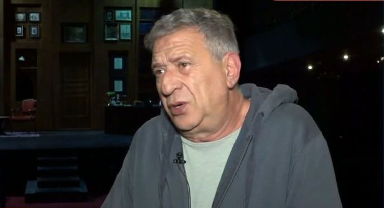 Κώστας Κόκλας: «Η γενιά που ασχολήθηκε με την τηλεόραση είναι αυτή που έχει γεμάτα τα θέατρα τώρα»